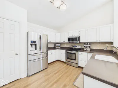 8801 Harrison Parkway, Fishers - 17