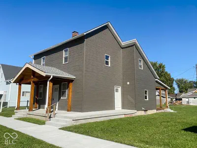 110 E South Street, Shelbyville - 2