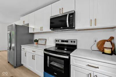1201 N State Road 157, Bloomfield - 13