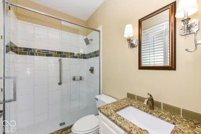 327 Walnut Street, Indianapolis - 28