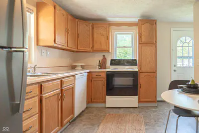 2501 Rosewood Avenue, Muncie - 9