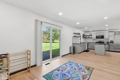 2814 Walnut Drive, Greenfield - 19