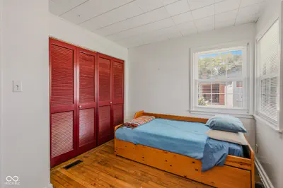 1406 Laurel Drive, Columbus - 13