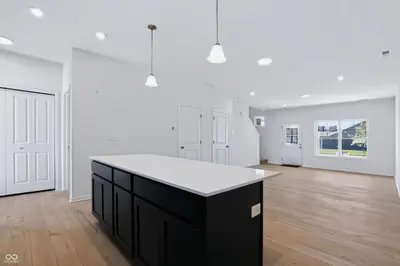 3450 Riley Street, Westfield - 8