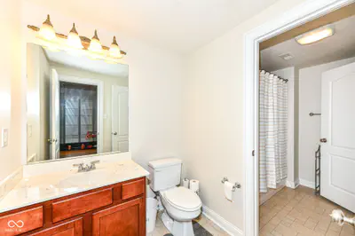 11651 Skyhawk Court, Fishers - 25