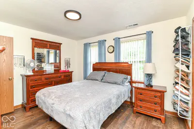 6381 Village Oak Court, Indianapolis - 24