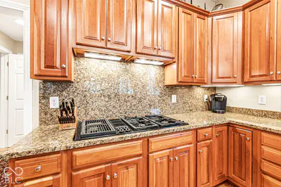 734 Hanover Close, Zionsville - 34