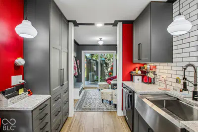 5119 Vantage Point Road, Avon - 11
