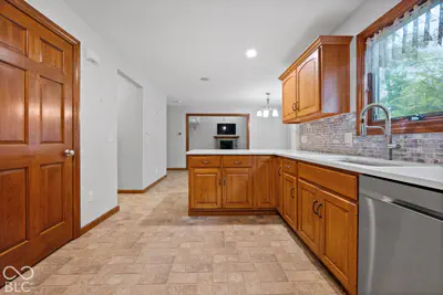 13309 Della Furba Court, Fort Wayne - 12