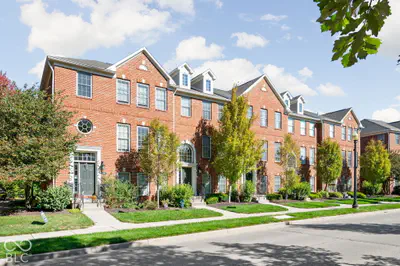 447 Autumn Drive, Carmel - 36