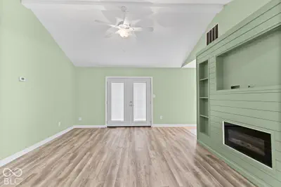 2410 S College Hills Drive, Hanover - 7