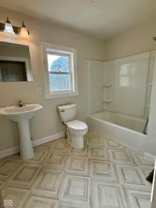 3905 900, Thorntown - 17