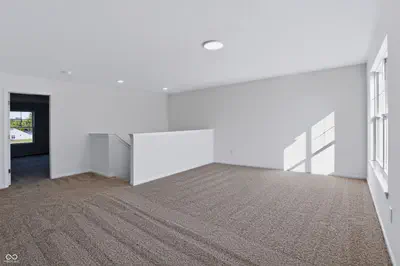 8689 Meadowlands Court, Plainfield - 20