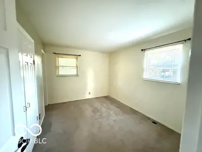 1521 SW 39th Street, Richmond - 7