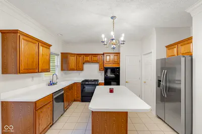 707 Emerald Drive, Lafayette - 19