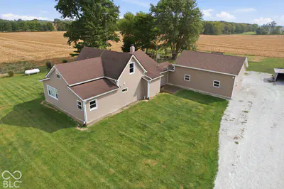 9483 950, Waldron - 49