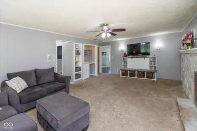 8210 Burn Court, Indianapolis - 12
