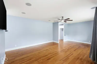 7926 Charlecot Drive, Indianapolis - 4