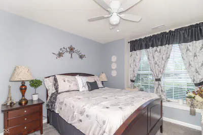 388 Gondola Run, Greenfield - 19