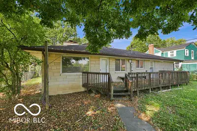 912 Warwick Drive, Muncie - 5