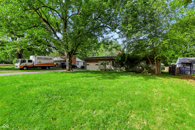 6410 Oxford Street, Indianapolis - 4