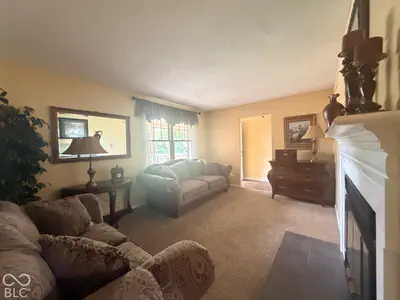 1112 Ranch Road, Connersville - 32