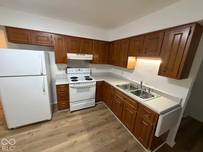 1301 Woodward Street, Lapel - 4