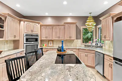 4664 Fox Moor Lane, Greenwood - 16
