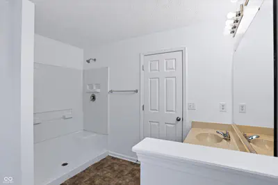 4818 Ladywood Bluff, Indianapolis - 36