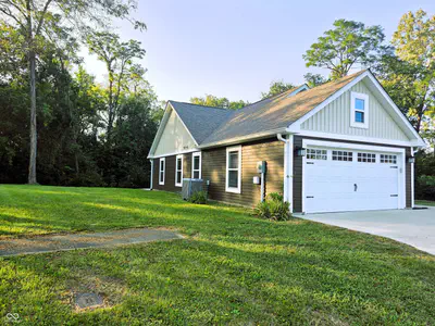 1134 Johns Court, Nineveh - 21