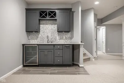 2790 High Grove Circle, Zionsville - 29