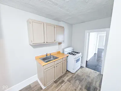 710 Bosart Avenue, Indianapolis - 10