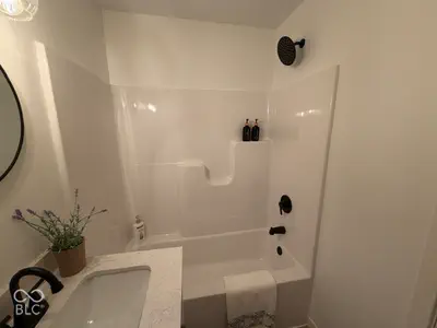 8499 State Road 71, Dana - 39