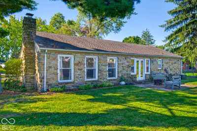 1602 Crescent Drive, Columbus - 35