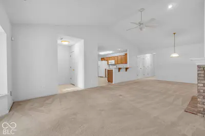340 Lakewood Court, Avon - 7