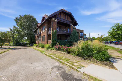 37 Fall Creek Parkway South Drive, Indianapolis - 3