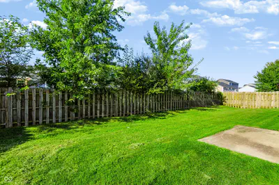 1116 King Maple Drive, Greenfield - 10