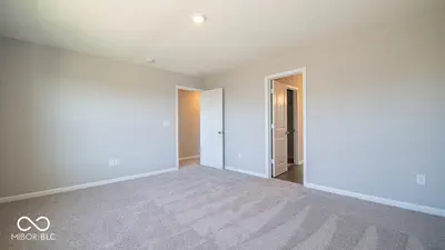 223 Springfield Crossing, Greenfield - 15