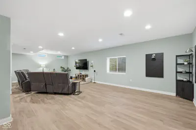 1188 Clearwell Drive, Greenwood - 28
