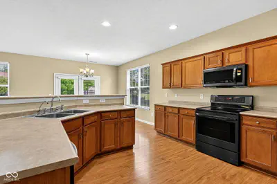 18921 Round Lake Road, Noblesville - 16