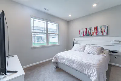 6432 Yuma, Whitestown - 13