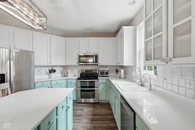 5565 Jutland Drive, Plainfield - 3