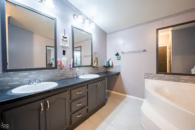 20550 Baker Street, Sheridan - 12