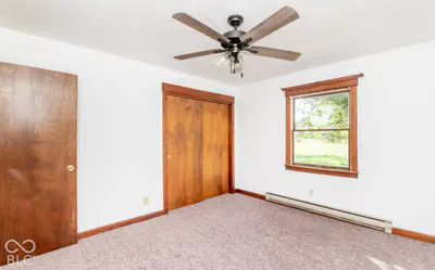 6166 County Road 200, Seymour - 49