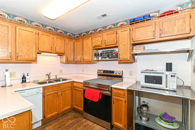 6381 Village Oak Court, Indianapolis - 14