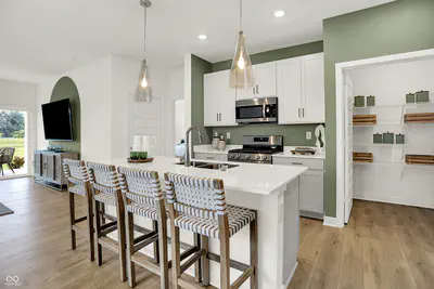 5209 Sherston Way, Avon - 7
