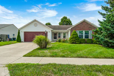1707 Brookview Drive, Brownsburg