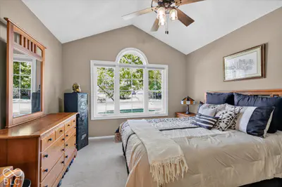 7251 River Glen Drive, Fishers - 24