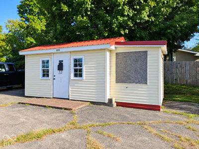 545 Michigan Avenue, Greensburg - 2