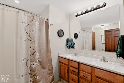 12108 Windsor Drive, Carmel - 58